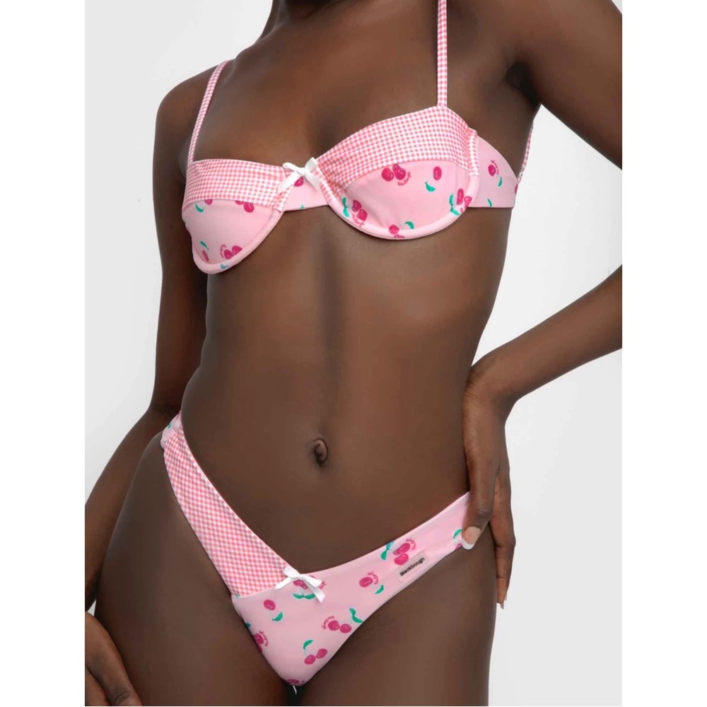 NWT Blackbough Amber Cherry print underwire bikini L top M bottoms